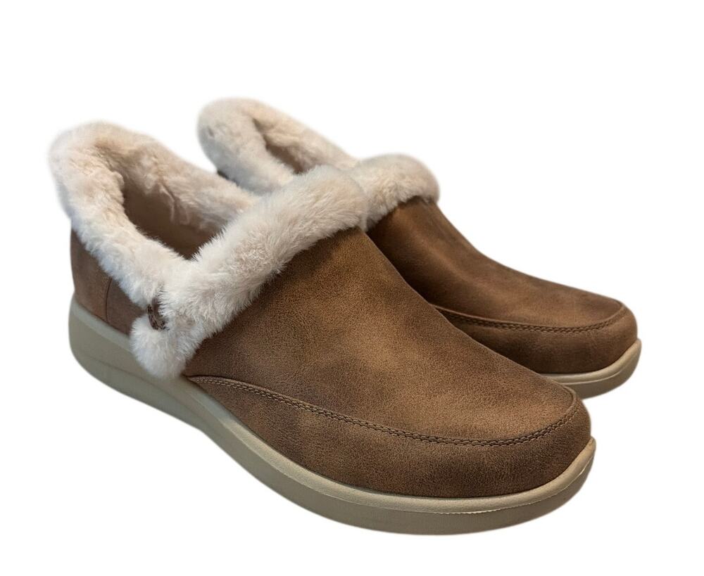 Skechers Hands Free Slip Ins Cozy Escape Slipper Chestnut Women's Size 11